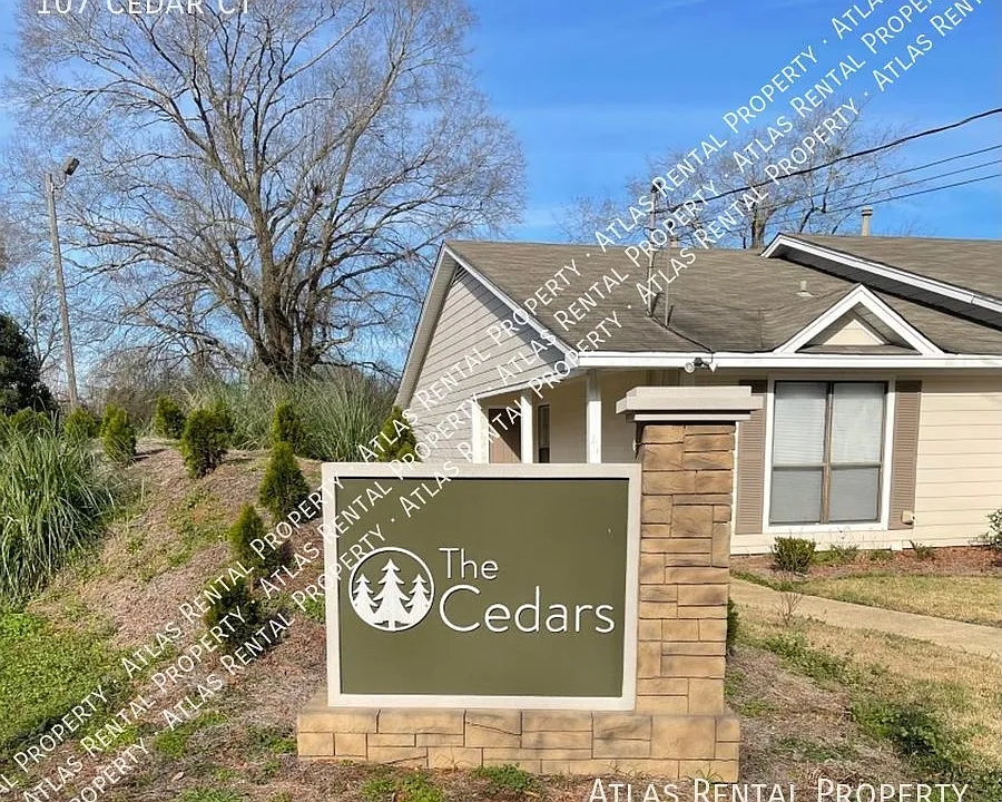 107 Cedar Ct