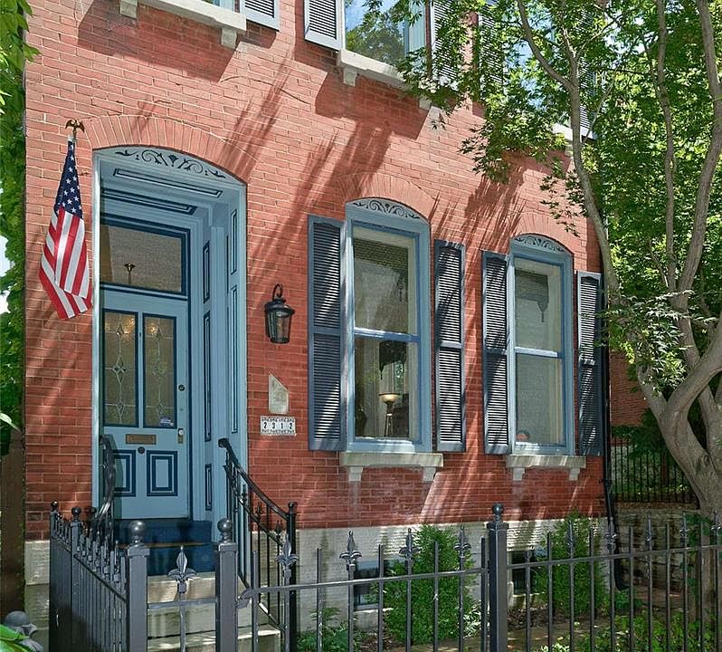 1st image of 2312 S 11th St