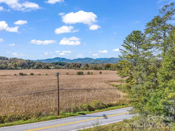 Wilson Rd, Brevard, NC 28712