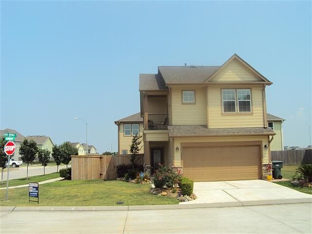 1st image of 2640 Cedar Springs Ln