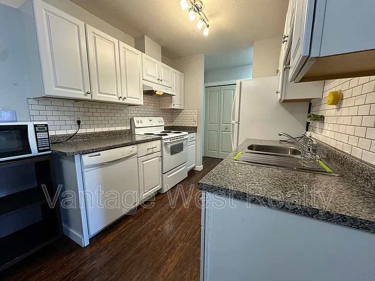 3160 De Montreuil Ct #411 — Photo 9