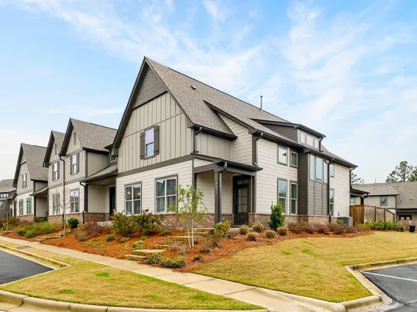 3441 Feldspar Cir, Vestavia Hills, AL 35242