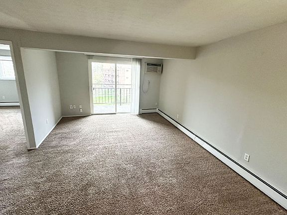 2nd image of 714 Clifton Colony Dr #715-31