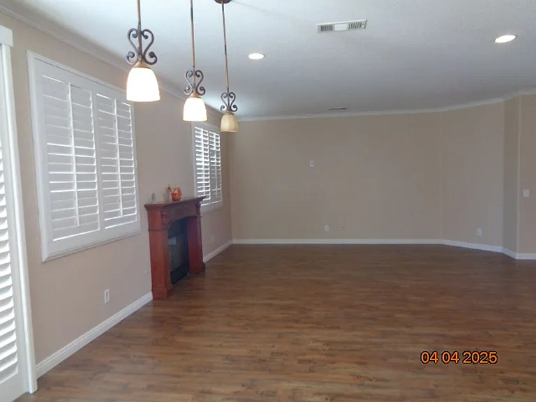 42944 Edson Ave — Photo 8