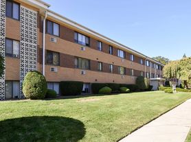Oak Terrace Apartments