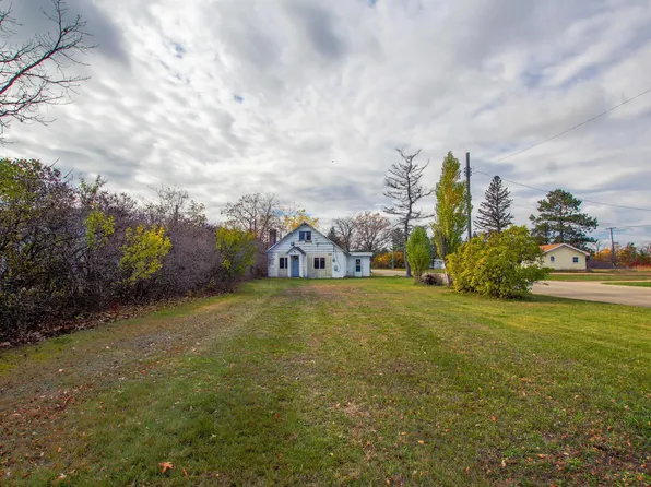 2817 Beltrami Ave NW, Bemidji, MN 56601