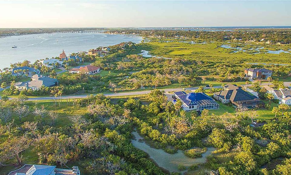 1st image of 207 Spartina Ave