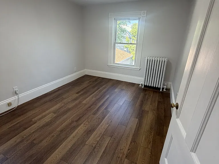41 Washington St #2 — Photo 10