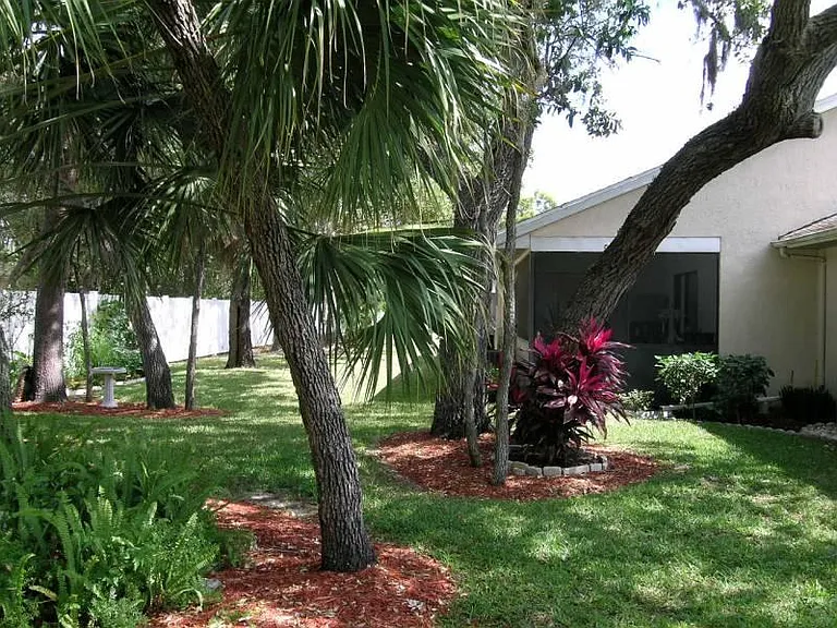 Forest Oak Villas 55+ Senior Community — Photo 8