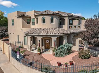 331 Manuel Sanchez Pl SW, Albuquerque, NM 87105