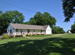 7235 SW Dean Rd, Clarksdale, MO 64430