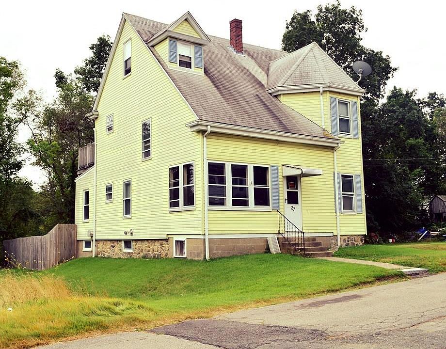 2nd image of 27 Frost St