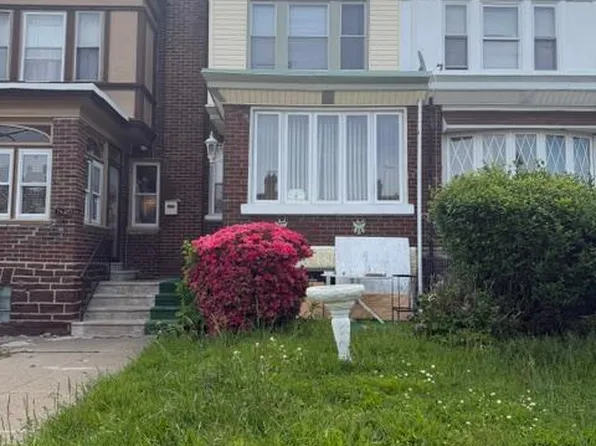 7435 E Walnut Ln, Philadelphia, PA 19138