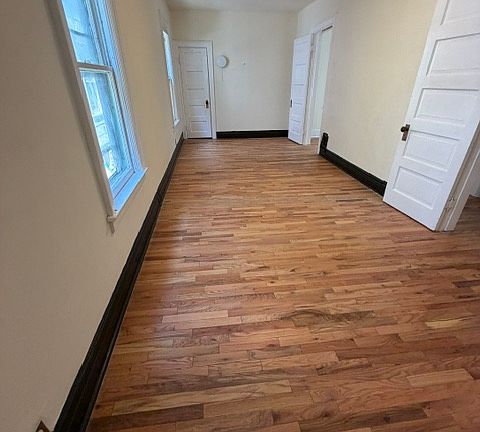 4th image of 169 Florida St #1