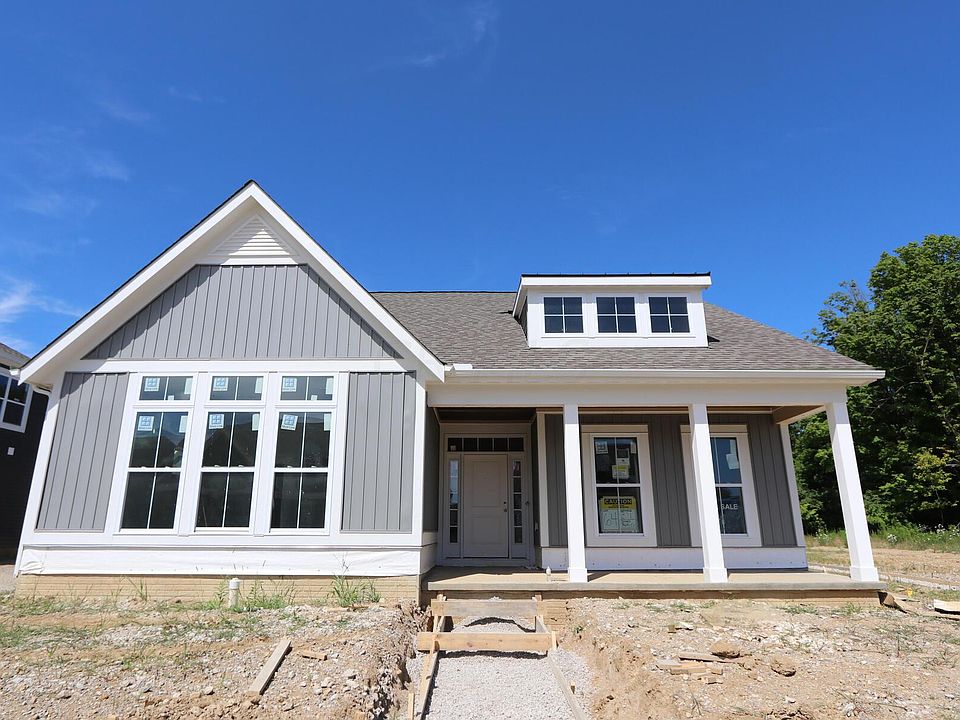 1st image of 371 Sweet Run Cir W Lot 64