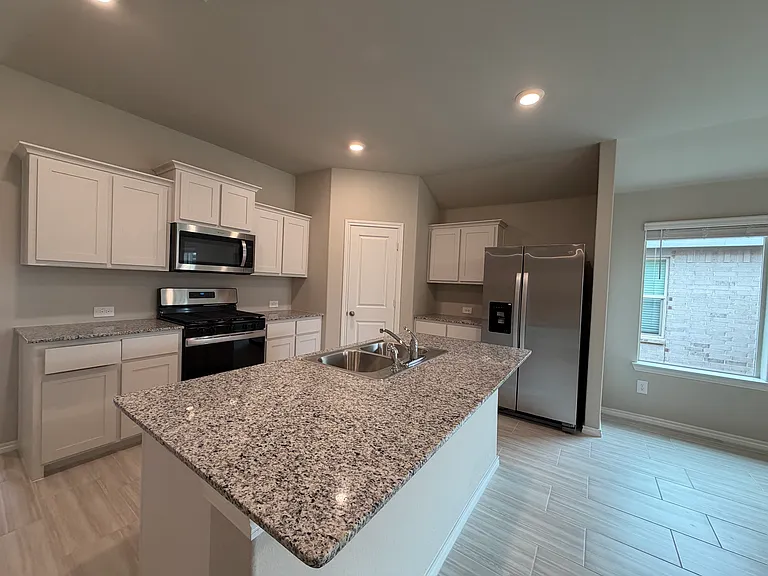 8433 Coffee Springs Dr — Photo 17