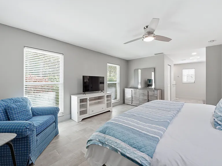 1555 Wyn Cove Dr — Photo 16