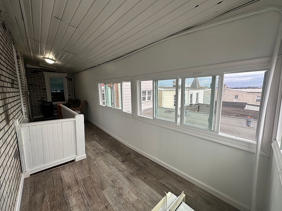 2nd image of 829 N 7th St Unit 2