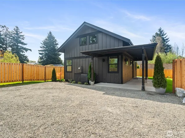 2905 Cedarwood Avenue, Bellingham, WA 98225