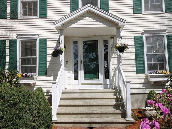 4th image of 2 Rockwood Ln