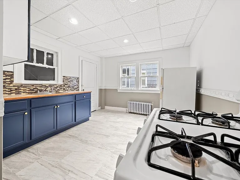 26 Doubleday St — Photo 18
