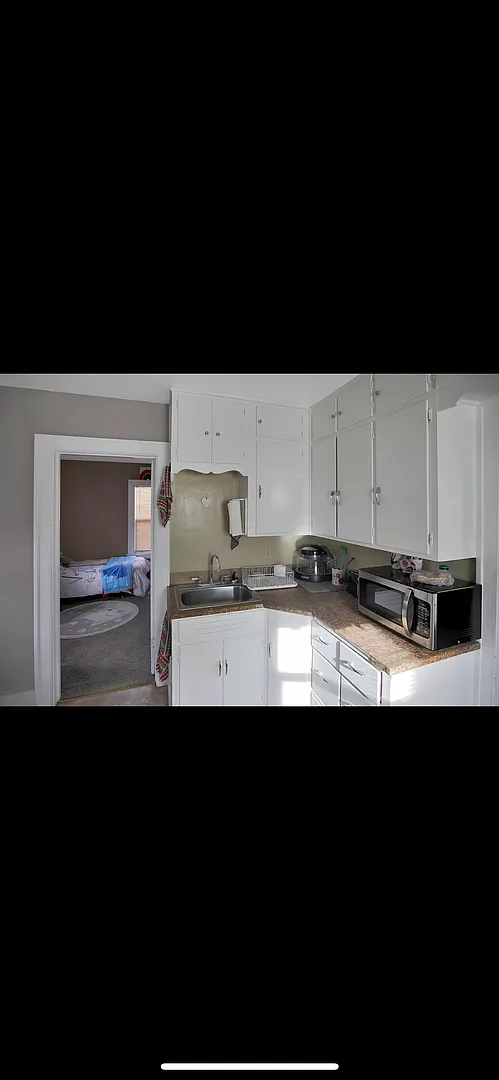 907 N Washington St — Photo 4