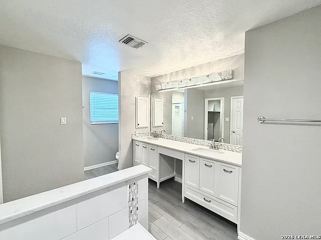 10614 Bluestone Crk — Photo 16