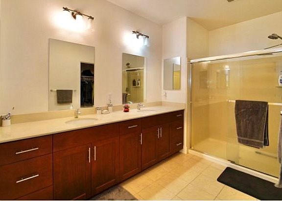 3rd image of 17040 Saint Agatha Ln