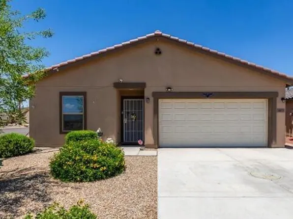 8012 S MAGIC Drive, Casa Grande, AZ 85193