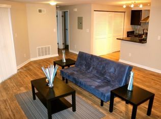 1360 Keys Lake Dr, Atlanta, GA 30319