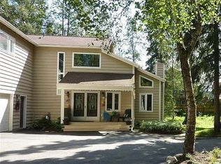 7100 Kitlisa Dr, Anchorage, AK 99502