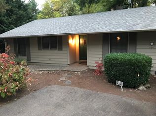 4371 Woodside Cir, Lake Oswego, OR 97035