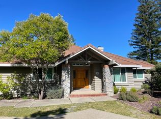 3 Carey Ct, Moraga, CA 94556