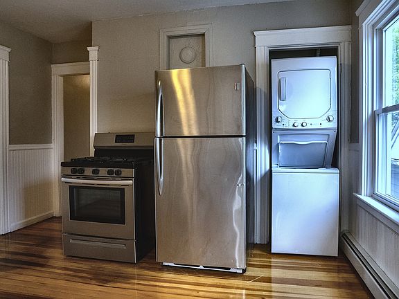 5th image of 207 Oakland Ave Floor 3