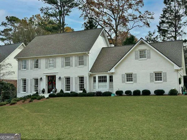 5449 Redbark Way, Atlanta, GA 30338