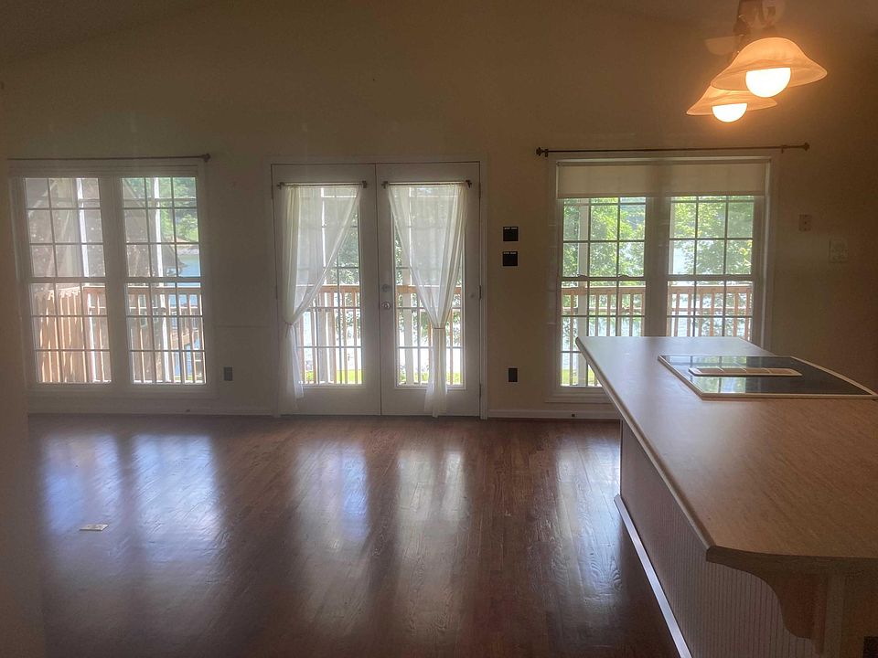Living room and Kitchen
