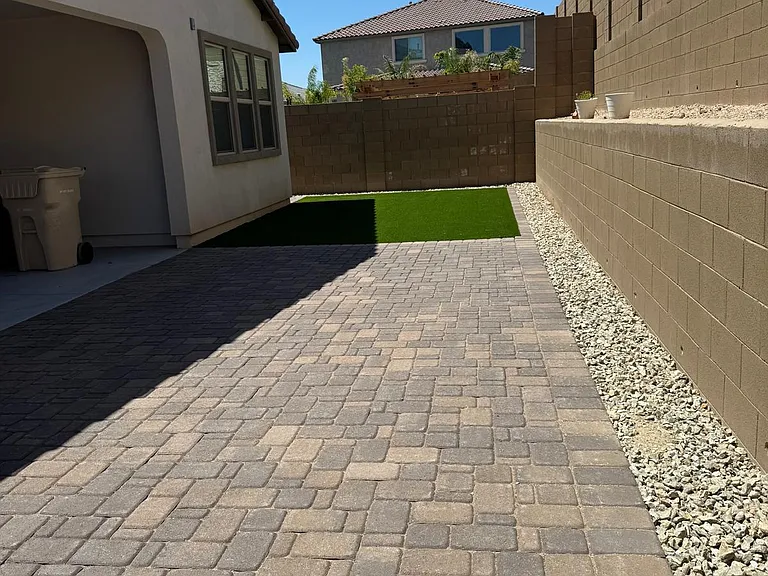 7022 W Maya Way — Photo 15