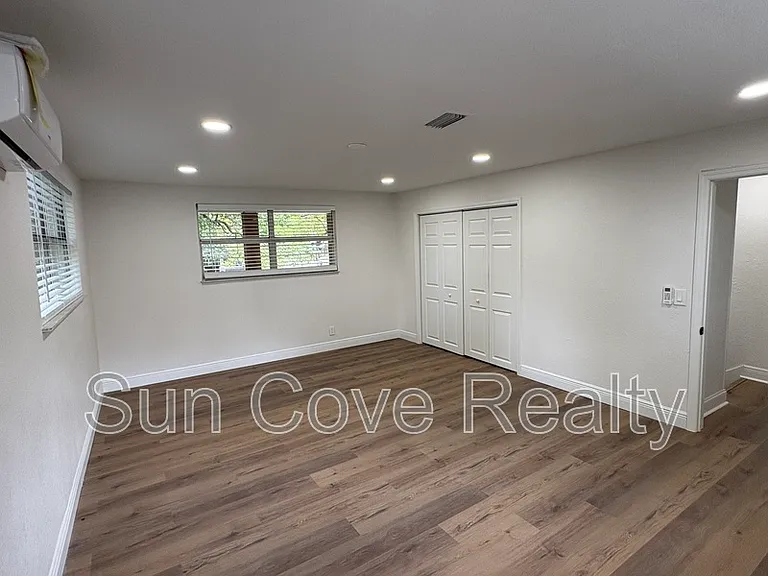 807 E Genesee St #1/2 — Photo 15