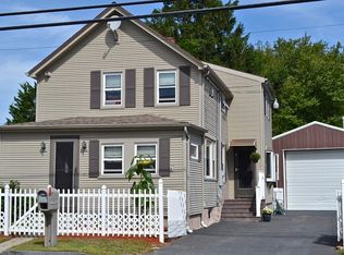 129 Sconticut Neck Rd, Fairhaven, MA 02719