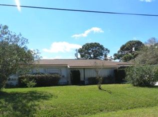 1709 York Ct, Fort Pierce, FL 34982