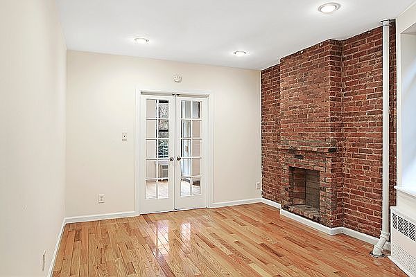 1st image of 309 E 76th St #1EE