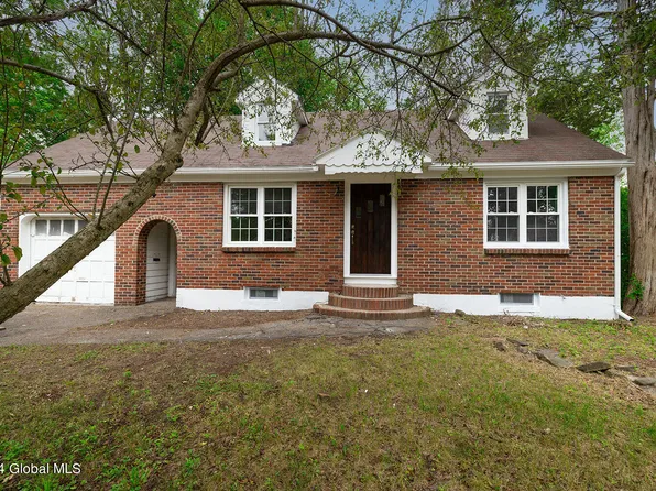 1025 Peter Road, Schenectady, NY 12303