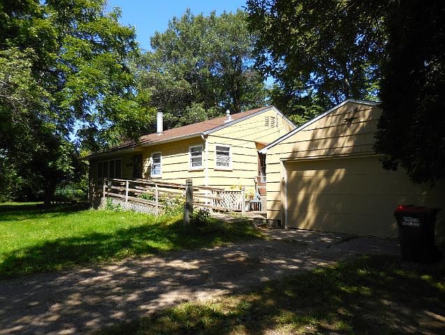 1st image of 8030 38th St N