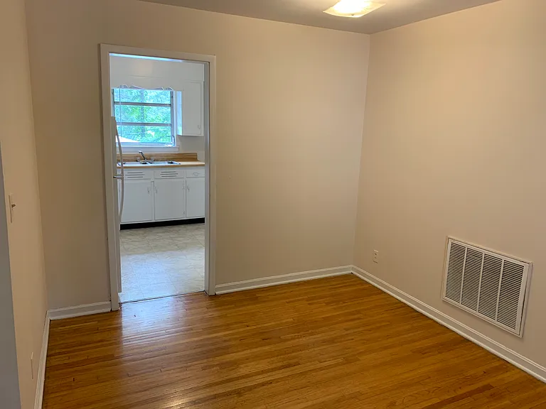 3339 Old Montgomery Hwy #C — Photo 6