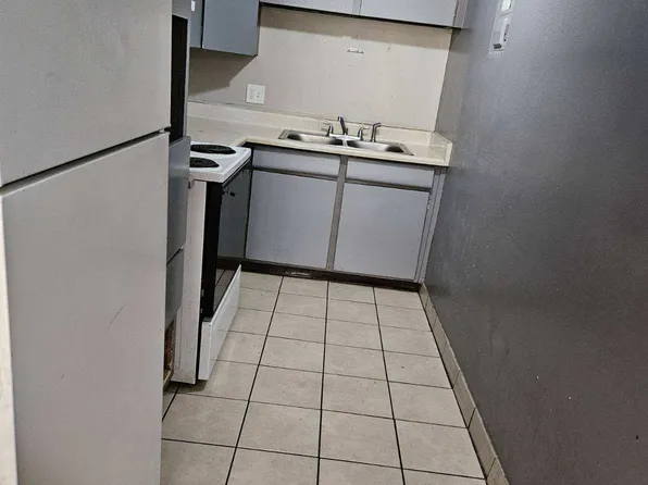 1363 Yosemite St, Denver, CO