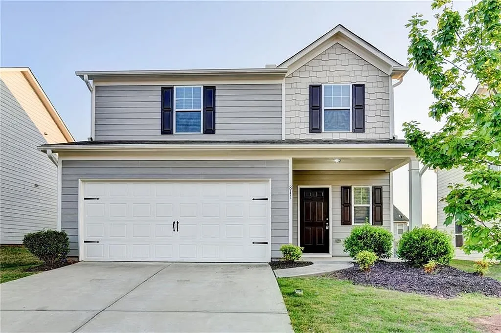 4 bed, 3.0 bath, 1989 sqft, $1,850 — Photo 2