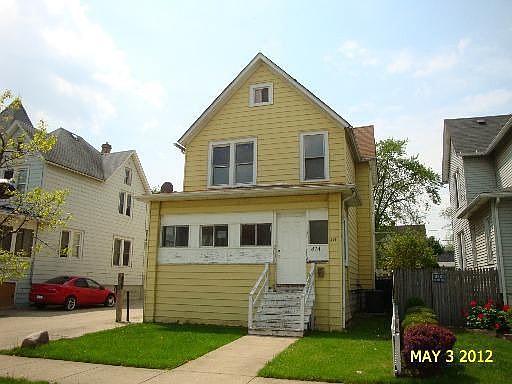 1st image of 414 N 8th Ave