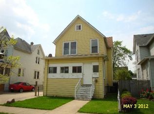414 N 8th Ave, Maywood, IL 60153