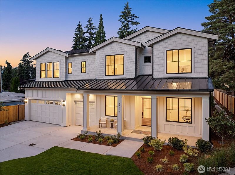 2nd image of 4216 145th Avenue SE