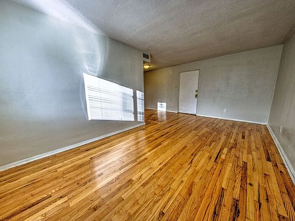 4th image of 3510 Russell Blvd APT 11